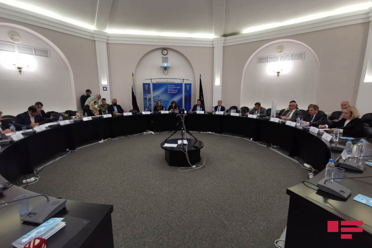 Round table on cooperation among Azerbaijan, Russia and Iran in the Caspian Sea held in Moscow