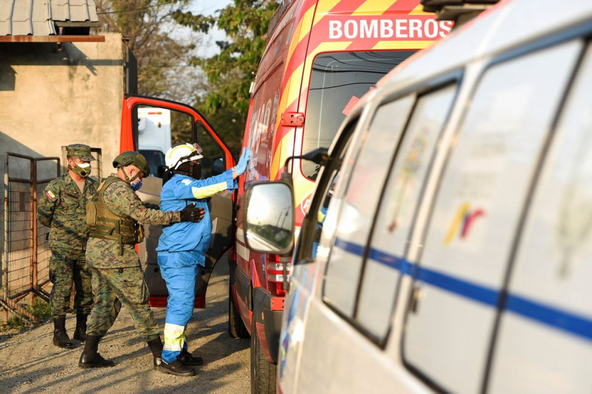 Death toll in Ecuador prison riot rises to 116, six decapitated-UPDATED 