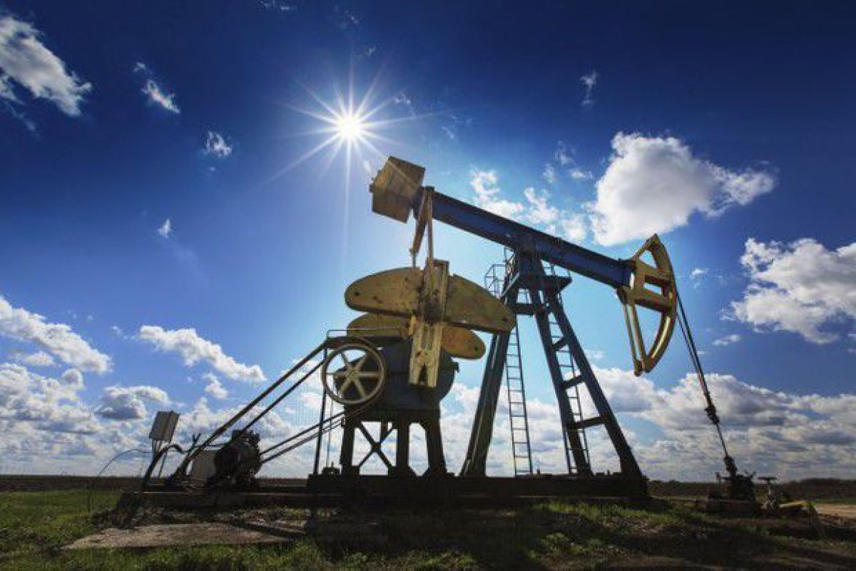 Azerbaijani oil price decreased by 5,7% during week