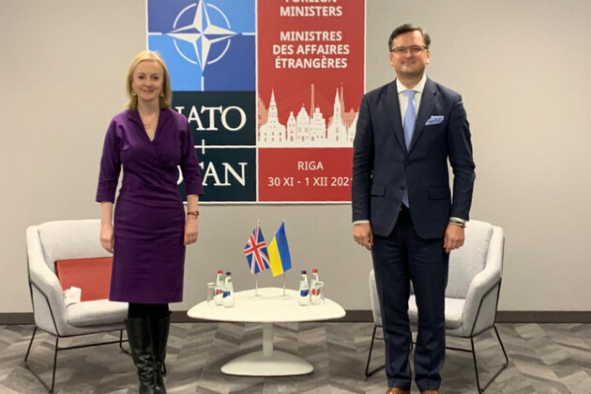 Liz Truss, Dmytro Kuleba