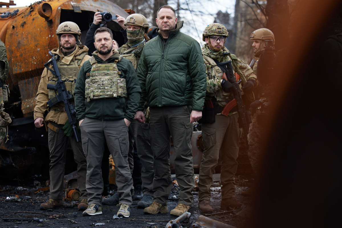 Zelenskyy says Ukraine wants to "show the world" what happened in Bucha-PHOTO 