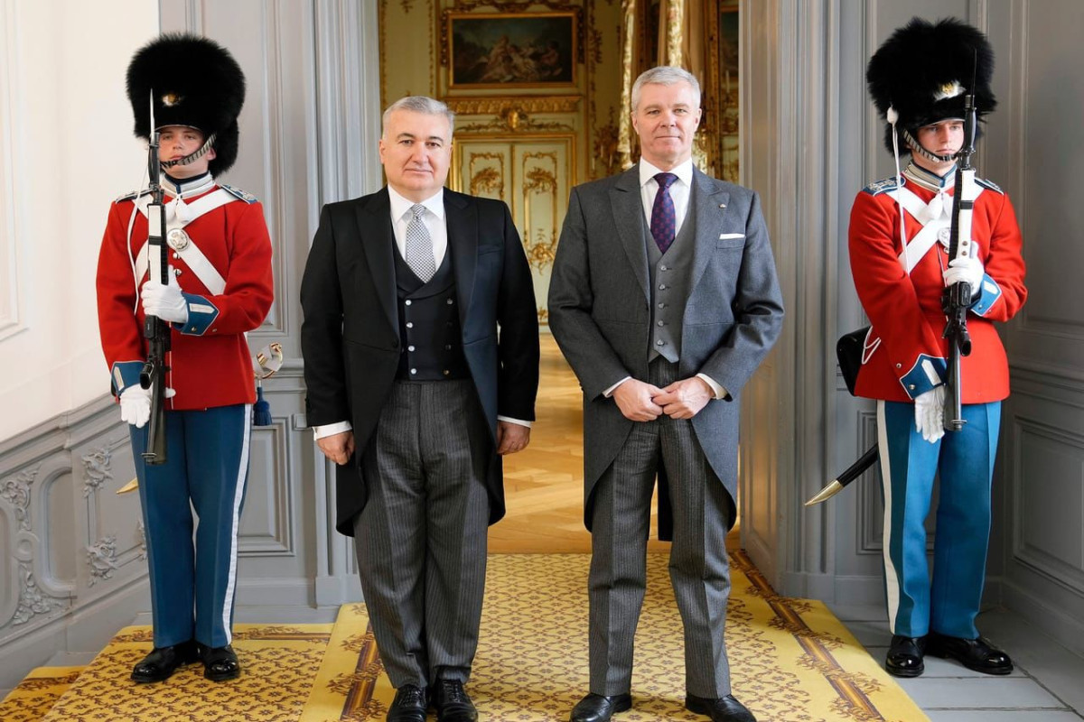Azerbaijani Ambassador presents his credentials to Denmark Queen