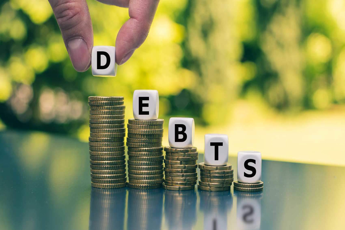 Global government debt set to soar to record $71 trillion this year