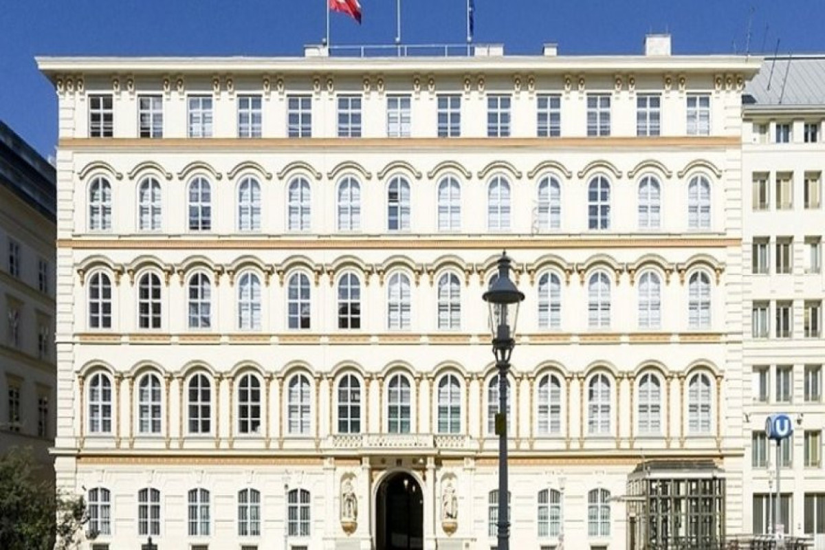 Austria will send four Russian diplomats