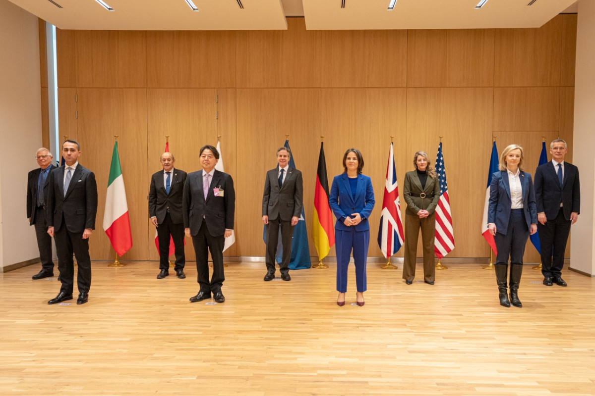 Foreign Ministers of G7 countries meet