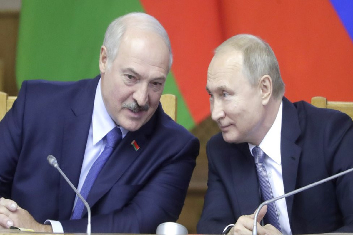 Alexander Lukashenko and Vladimir Putin