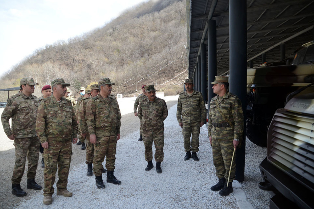 Azerbaijan's Defense Minister inspects military service and combat activities in Kalbajar and Lachin-VIDEO 