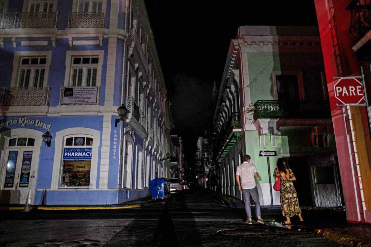 Power restored to over 1 million after massive blackout in Puerto Rico