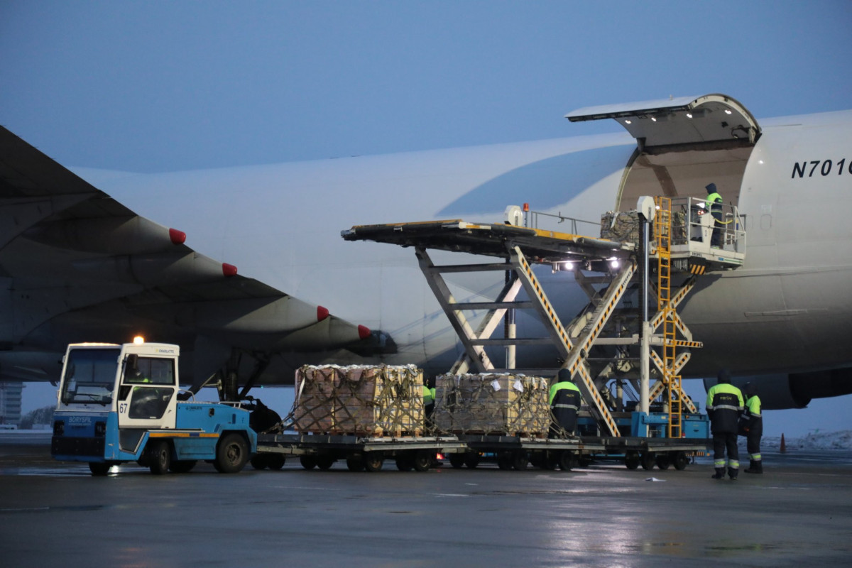 Pentagon: Weapons send to Ukraine by air 8-10 times a day