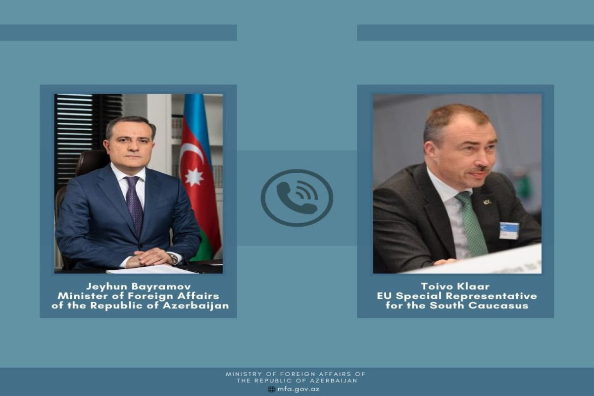 Azerbaijani FM and Toivo Klaar hold phone talk