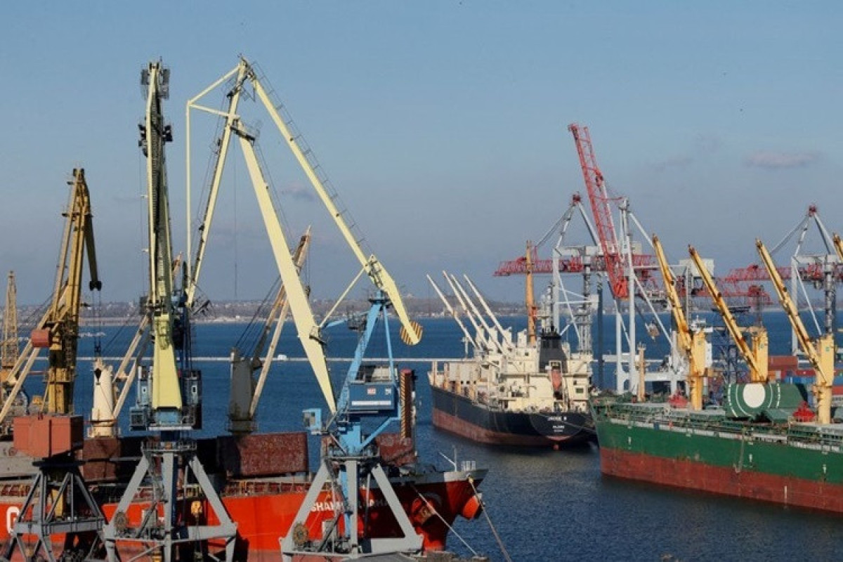 Ukraine nationalizes 10 Russian ships