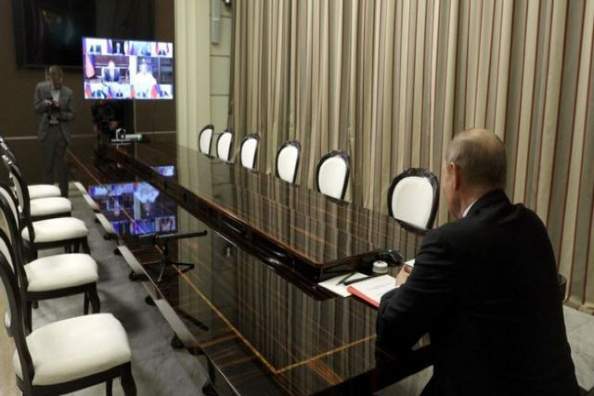 Putin held meeting with permanent members of  Security Council