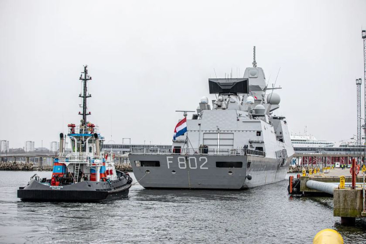 NATO warships enter Baltic Sea