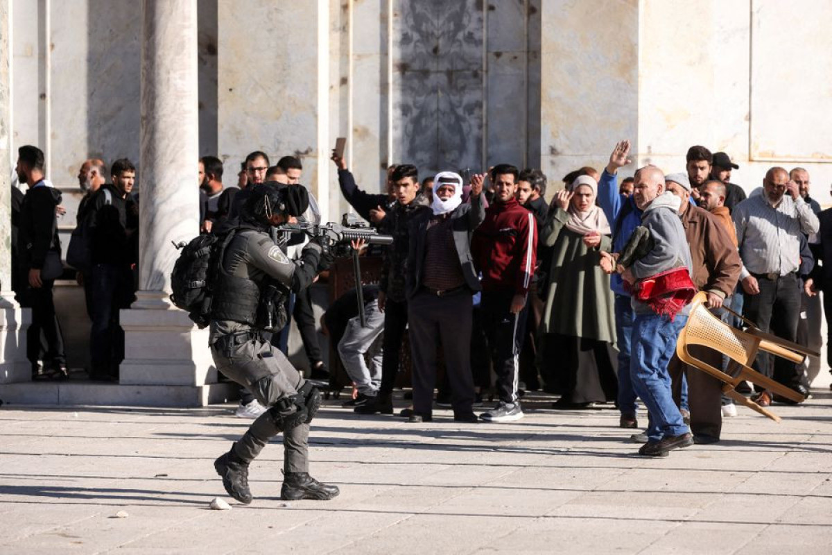 United States urges restraint after Jerusalem violence
