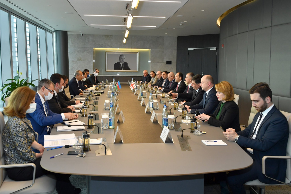 Azerbaijan and Georgia discuss excise taxes equalization