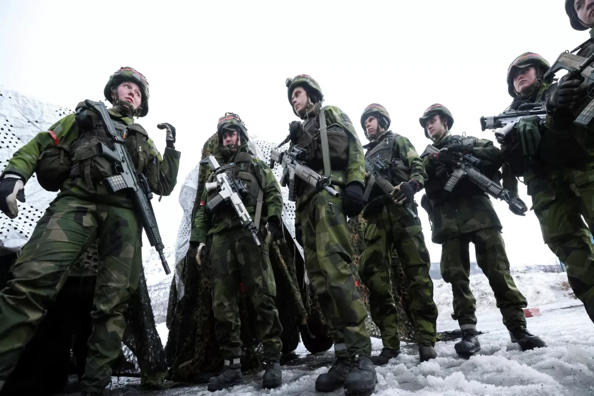 Lithuanian President urges Finland, Sweden to join NATO without delay