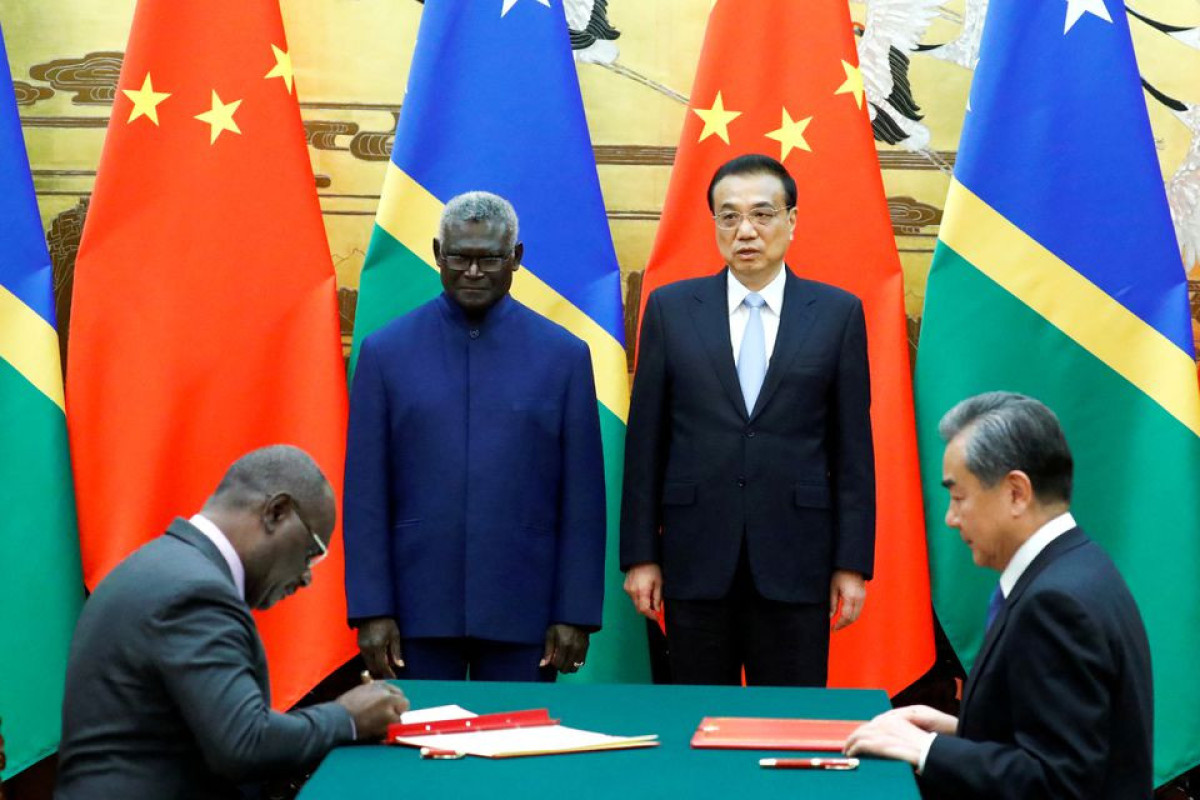 Manasseh Sogavare,  Solomon Islands Prime Minister, Jeremiah Manele,  Solomon Islands Foreign Minister and  Li Keqiang,  Chinese Premier, Wang Yi, Chinese State Councillor and Foreign Minister