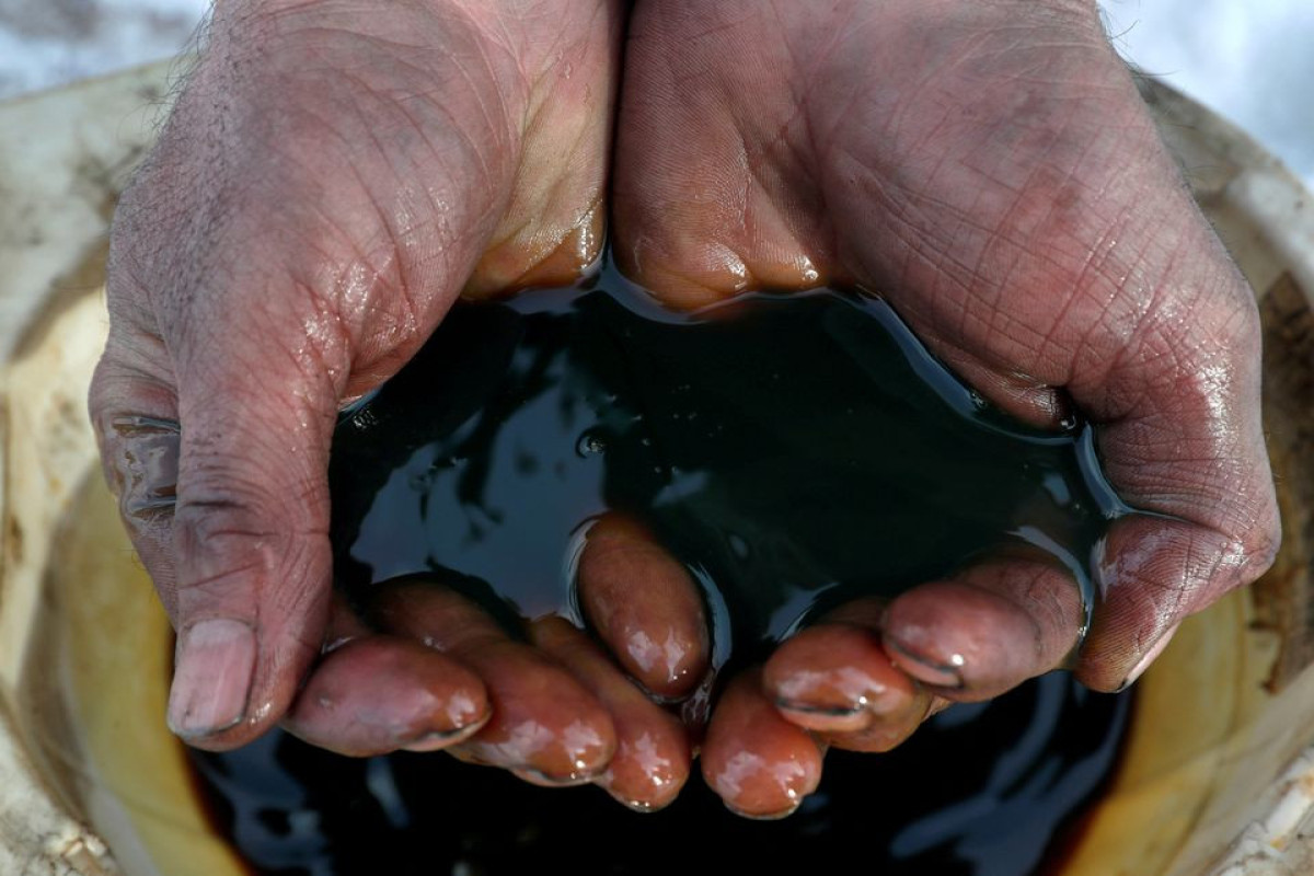 Oil prices rebound after sharp losses as supply concerns dominate