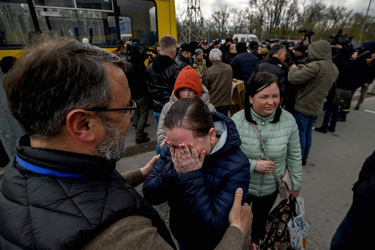 Evacuation going "very slowly" in Mariupol, Ukraine's deputy prime minister says