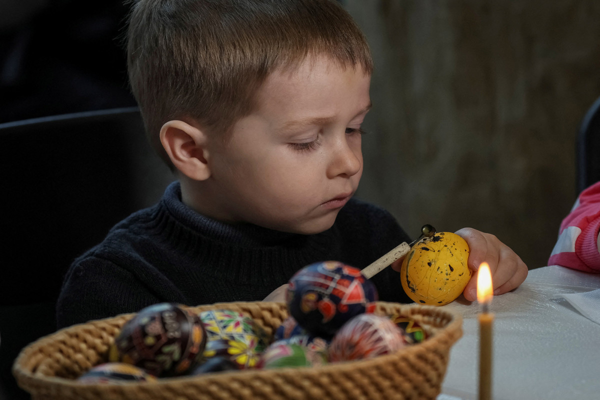 Ukrainian government announces curfews for Easter weekend