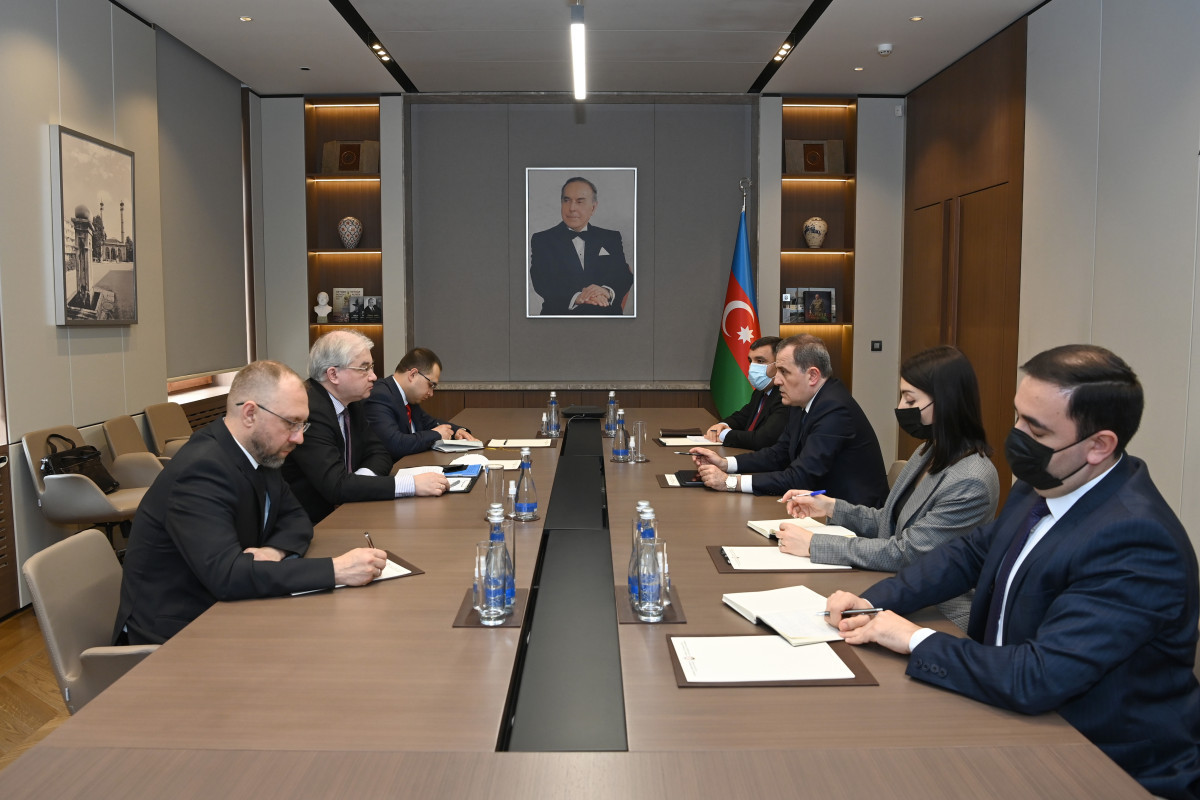 Azerbaijani FM Jeyhun Bayramov received Igor Khovaev