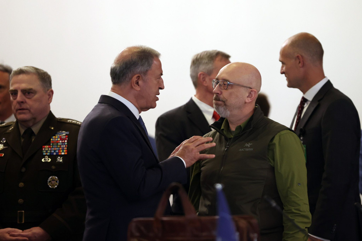 Hulusi Akar, Oleksii Reznikov