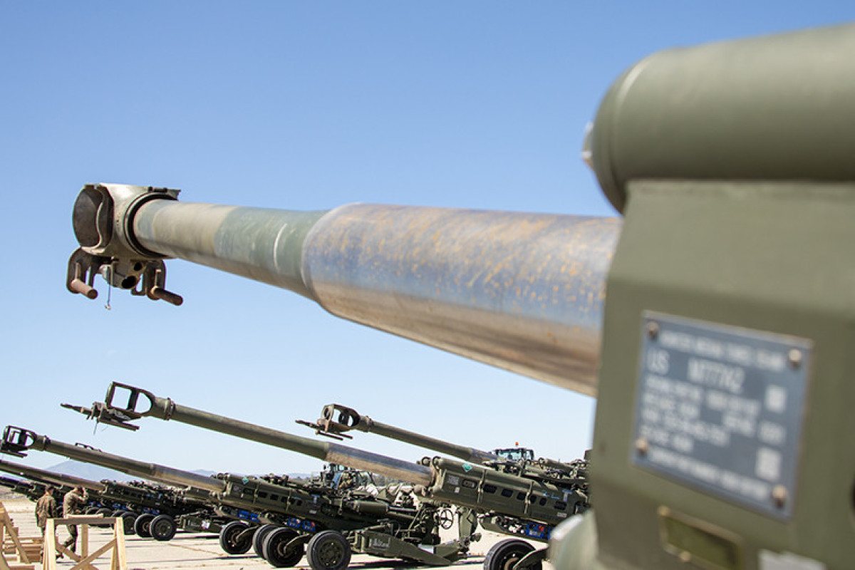 Pentagon: “More than half” of Howitzers the US is sending to Ukraine are in country