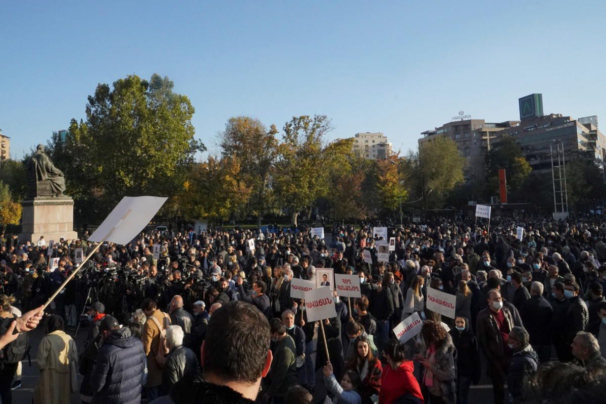 Supporters of Serzh Sargsyan joined the rally in Yerevan-UPDATED 