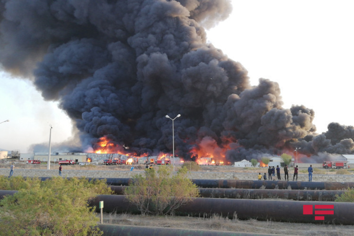 Minister: The fire in Sumgayit covered 5 thousand sq/m, on an area of 4 thousand sq/m extinguished-PHOTO -VIDEO 