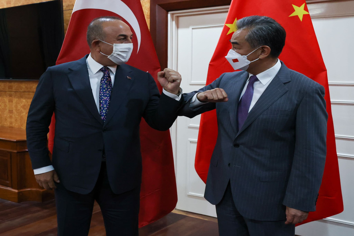 Turkish, Chinese FMs meet