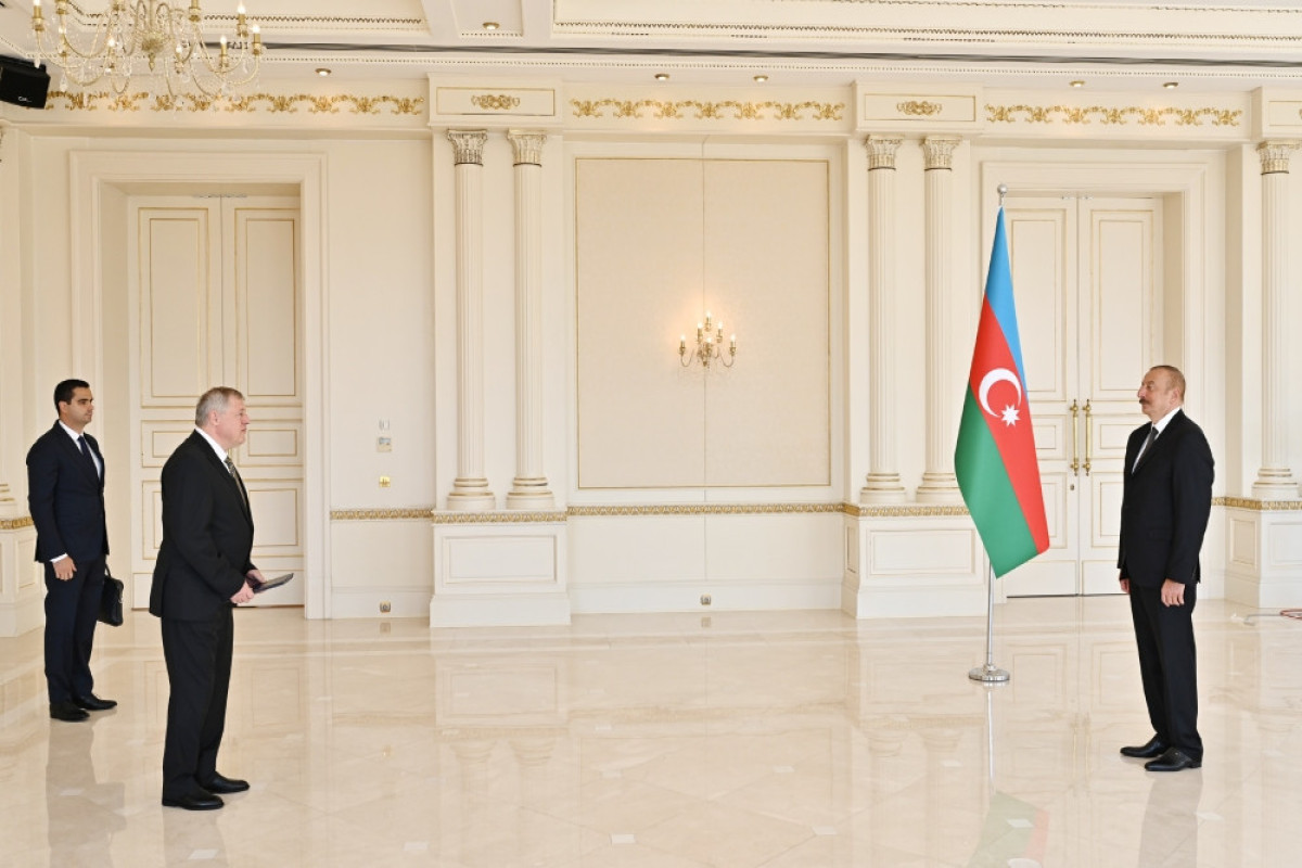 President Ilham Aliyev accepted credentials of incoming ambassador of Slovakia-UPDATED 