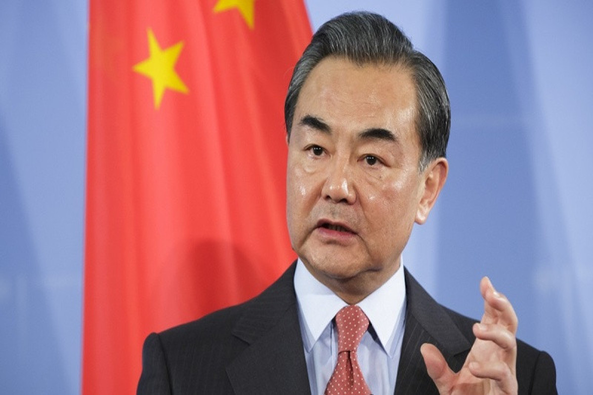 Chinese FM warns U.S. not to act rashly to avoid bigger crisis