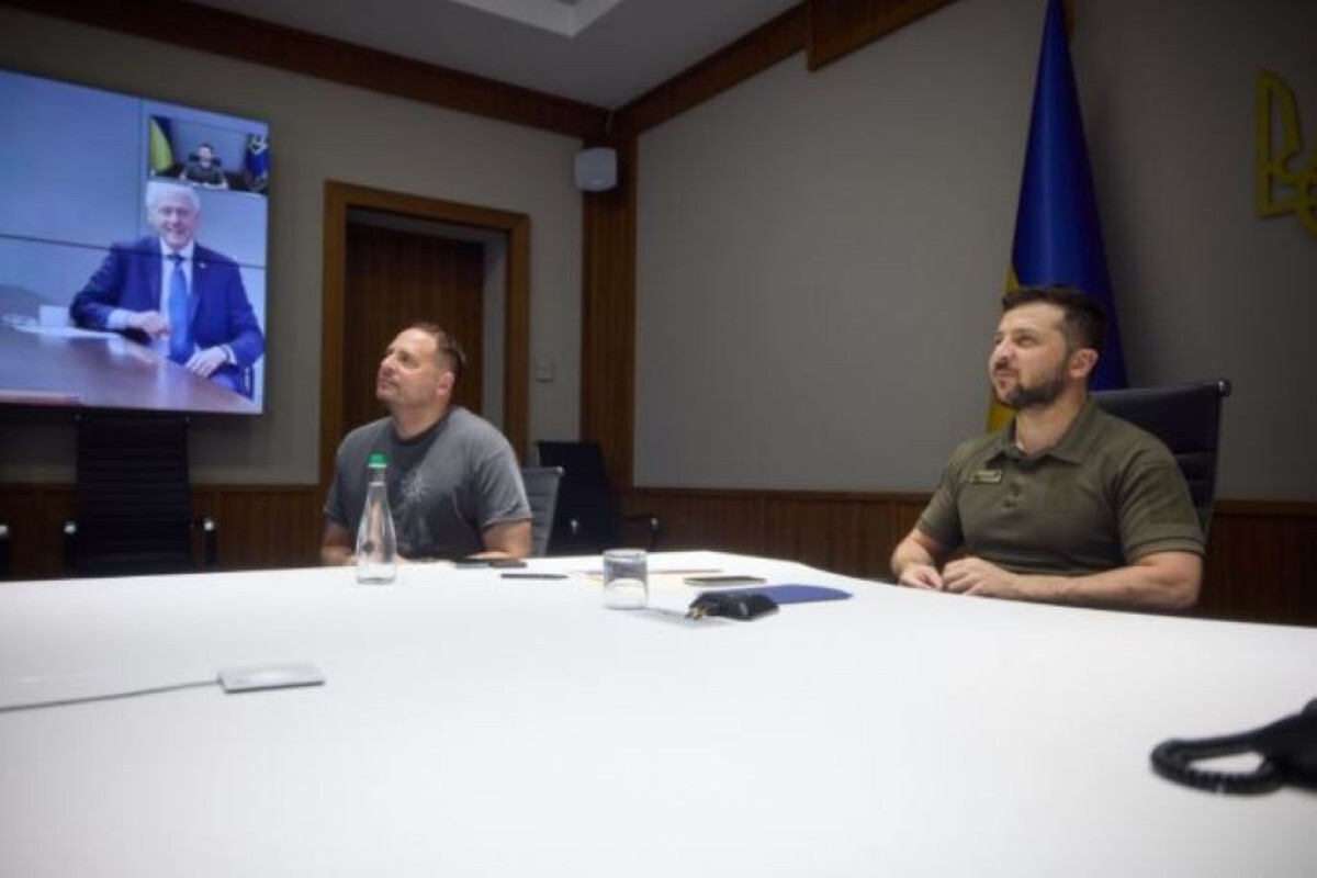 Volodymyr Zelensky met with the former US President