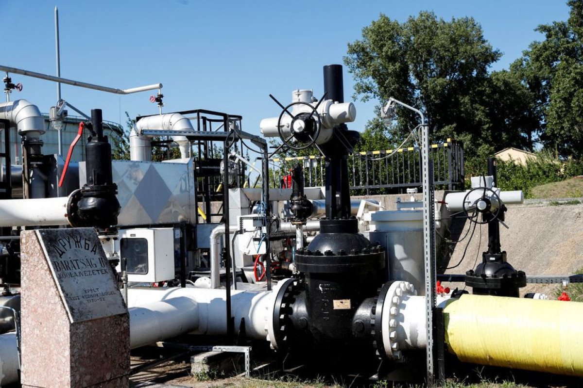 Russia's Transneft says Ukraine halted oil flows to Europe over payment issue