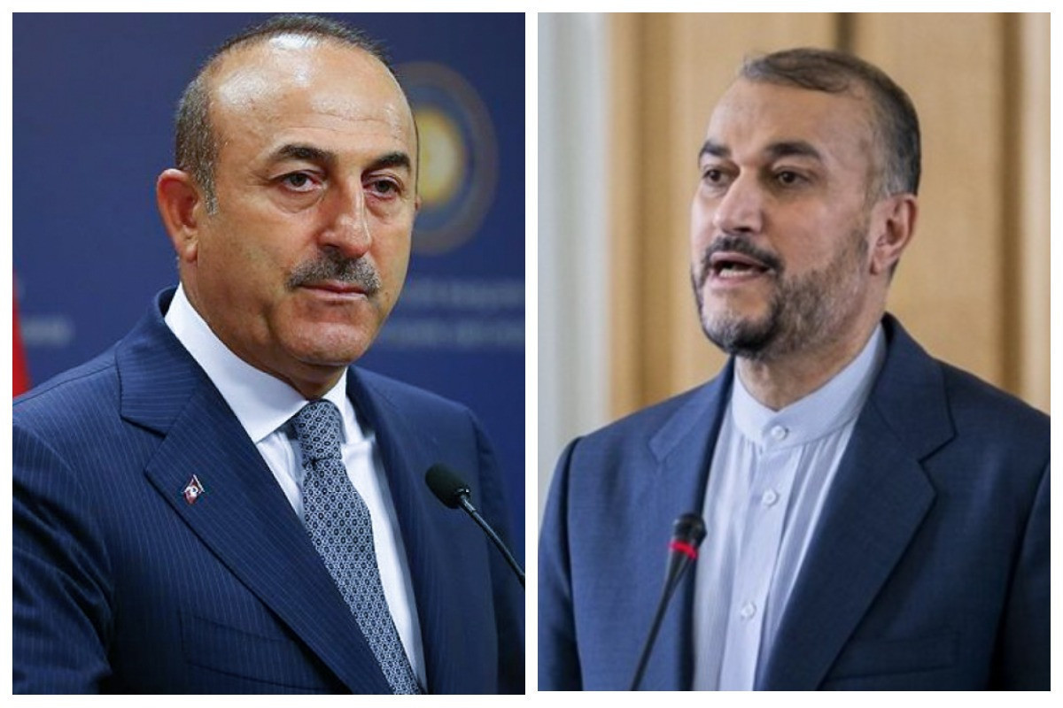 Turkish, and Iranian FMs hold phone conversation