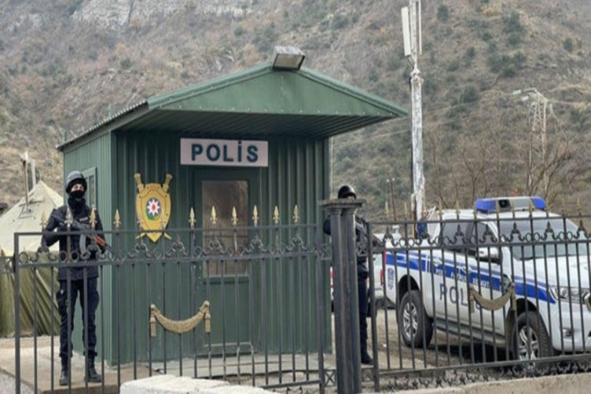 Armenia plans to open 3 checkpoints on border with Azerbaijan