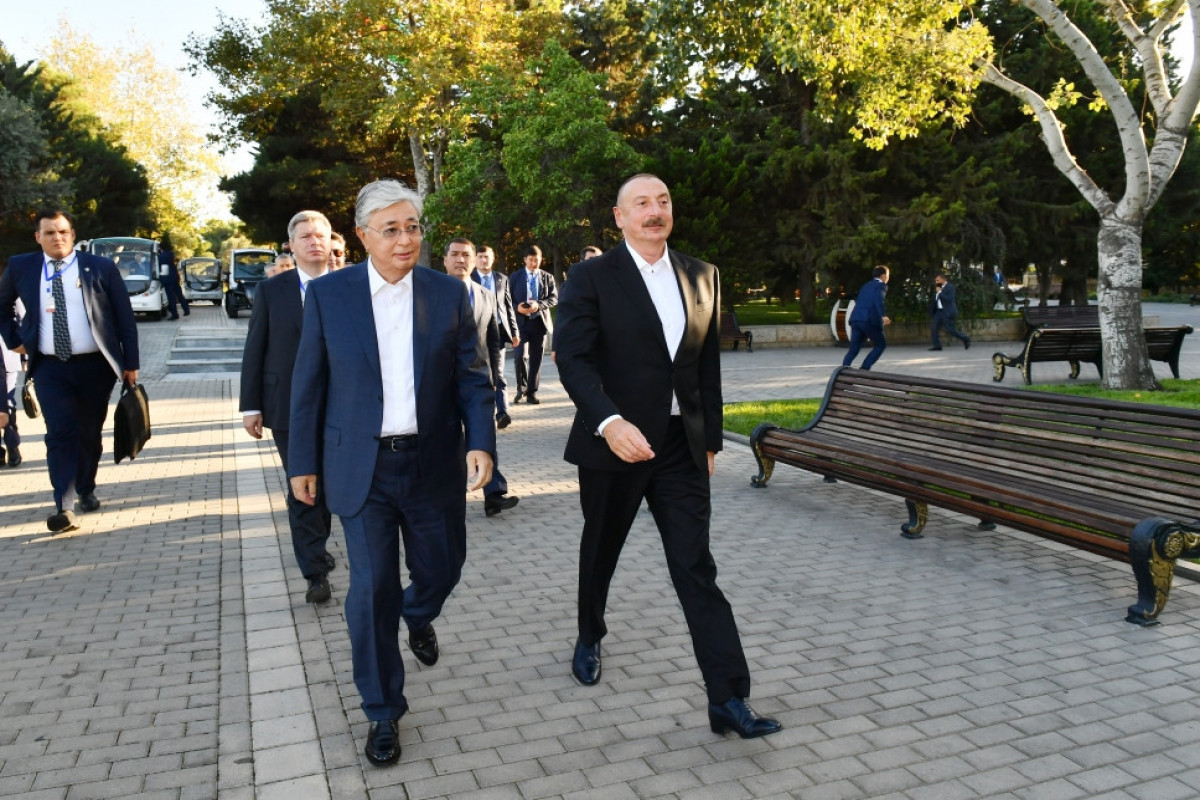 Presidents of Azerbaijan and Kazakhstan viewed “Kazakh yurt” installed at Seaside National Park