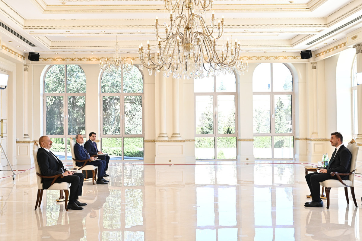 President Ilham Aliyev accepted credentials of incoming ambassador of Bosnia and Herzegovina