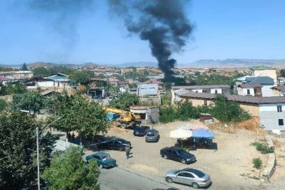 Armenian blogger says explosion in Khankandi has occurred in secret arm depot-UPDATED -VIDEO 