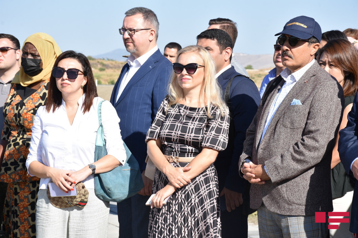 Accredited representatives of diplomatic corps visit old center of Fuzuli city