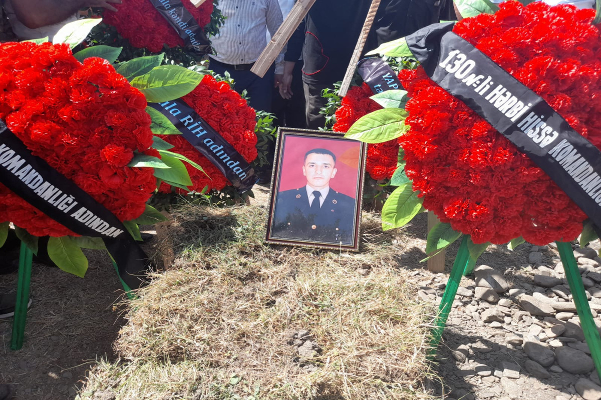 Azerbaijani serviceman, who passed away last day, laid to rest-PHOTO 