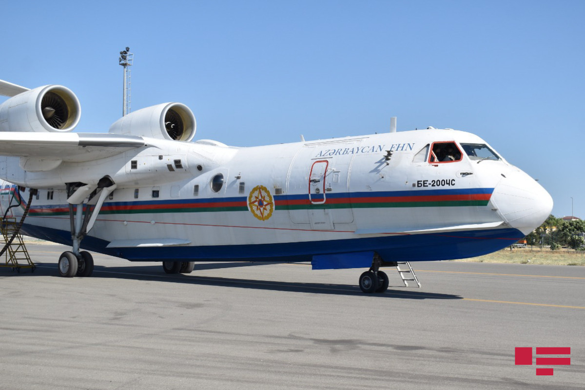 Amphibious aircraft of Azerbaijan’s MES makes an emergency landing in Masalli