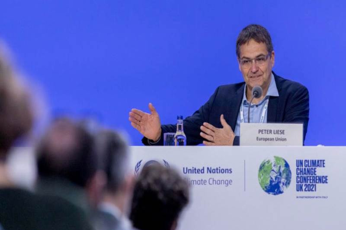 EU to receive Omicron jabs 'days after approval'