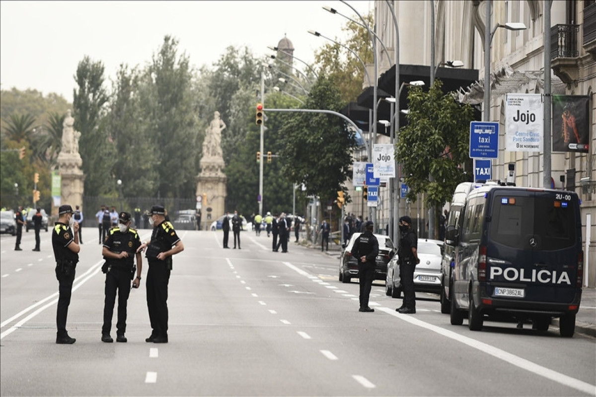 Ukraine embassy, Spanish arms company receive letter bombs -police