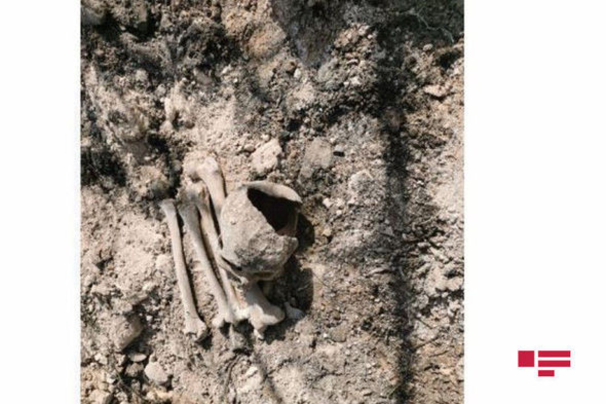 Armenia hands over remains of 10 Azerbaijanis who were missing during I Karabakh War and two maps