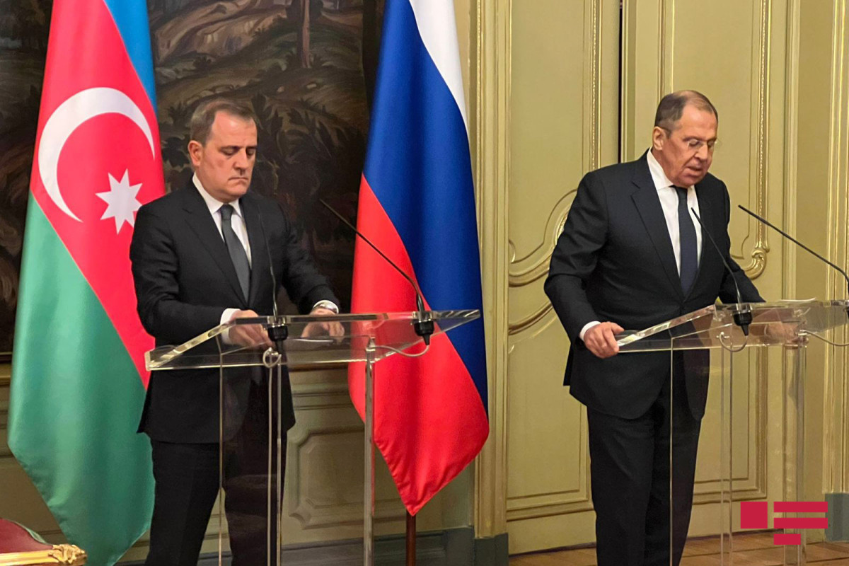 Azerbaijani, Russian MFAs sign Plan of Consultations
