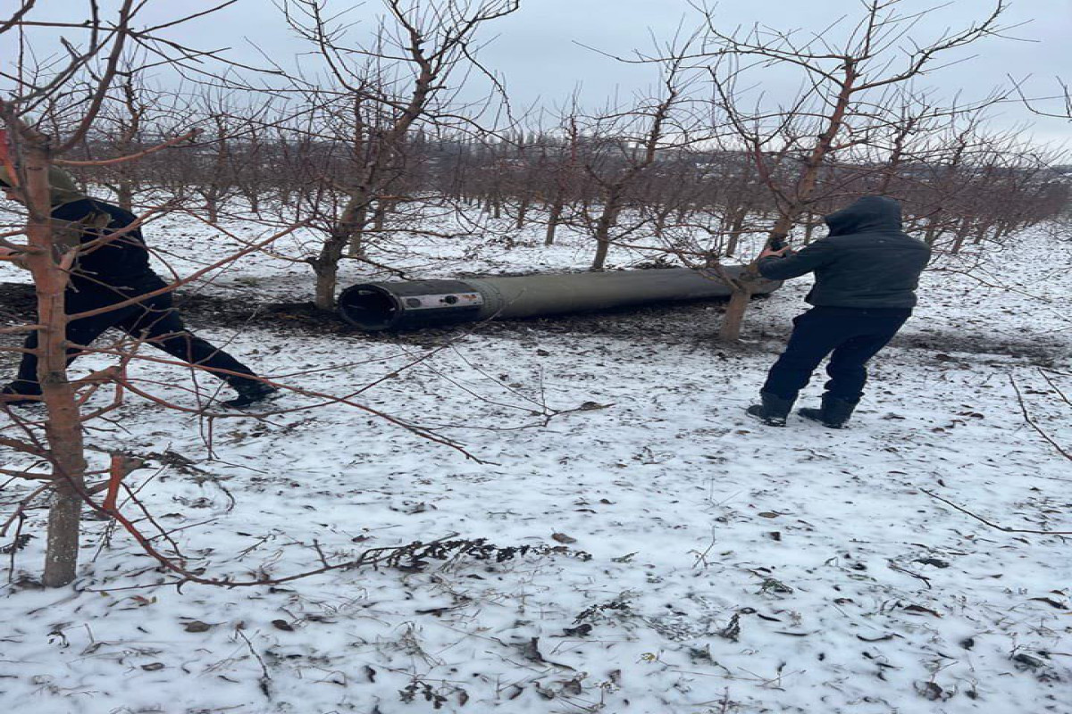 Missile fragments found on Molodovan side of border with Ukraine-PHOTO 