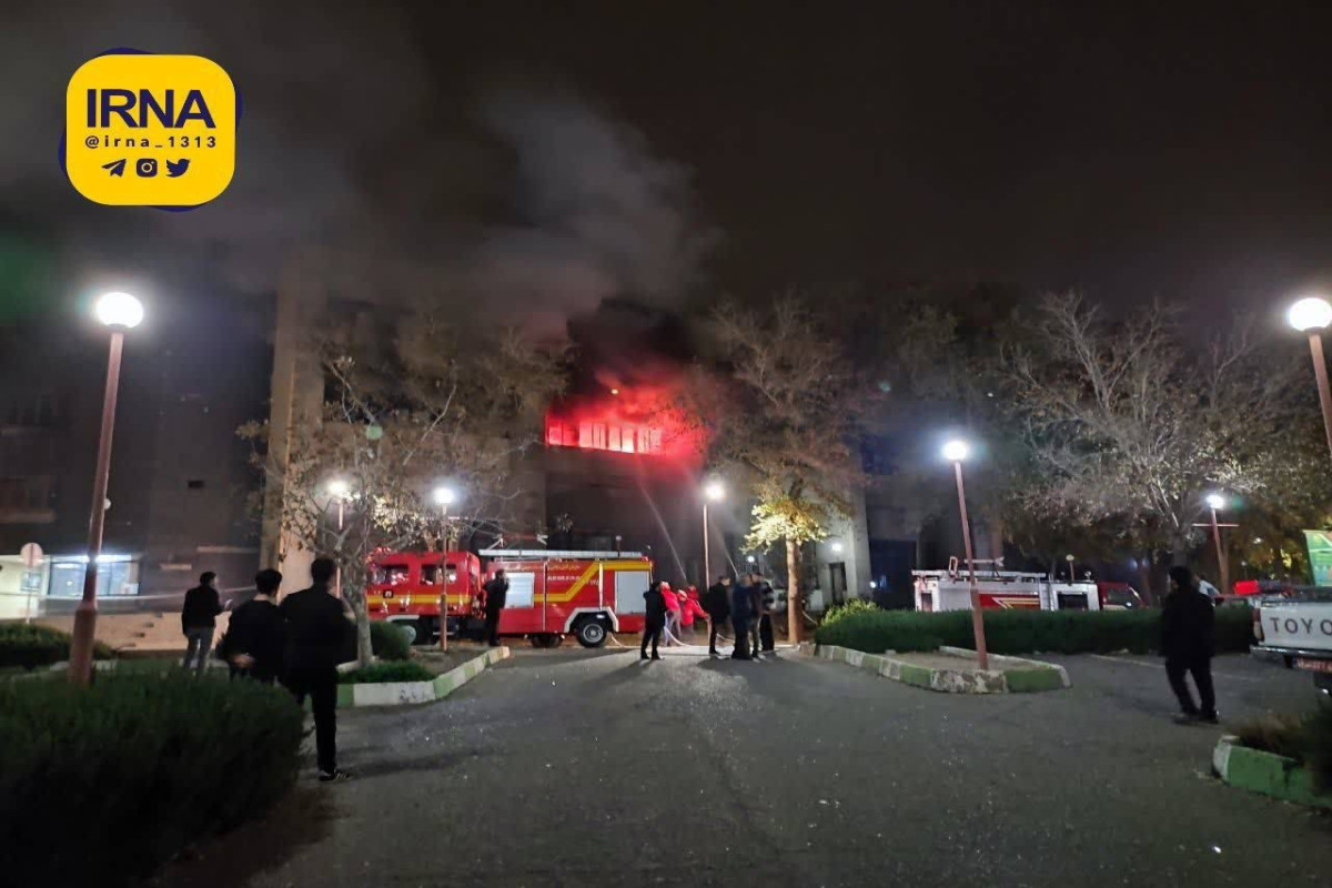 Fire breaks out in an Iranian university, killing one person