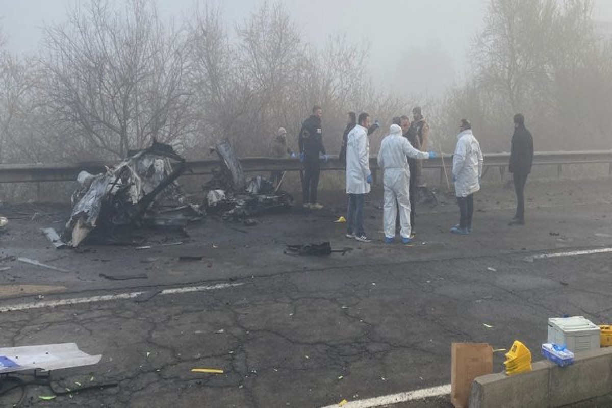 Eight police officers wounded in Diyarbakir car bombing