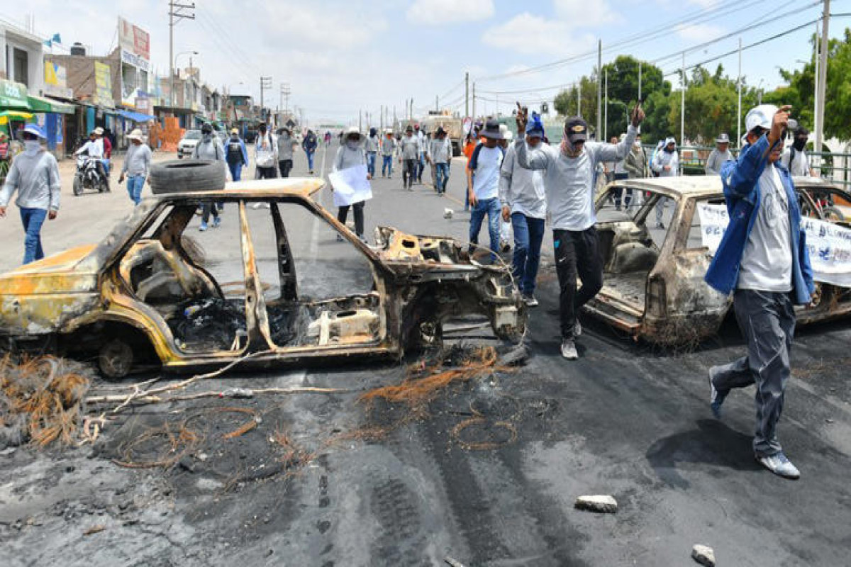 High-level talks in Peru amid deadly protests